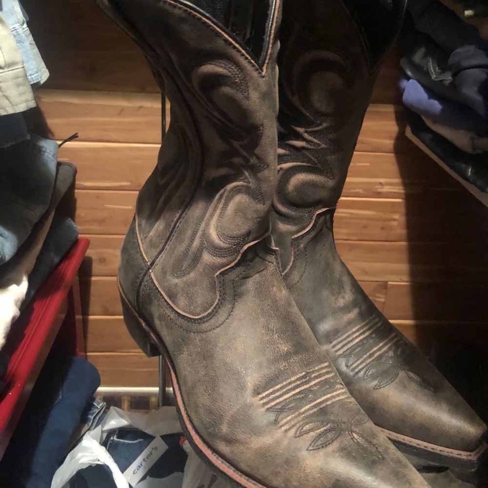 Dingo boots